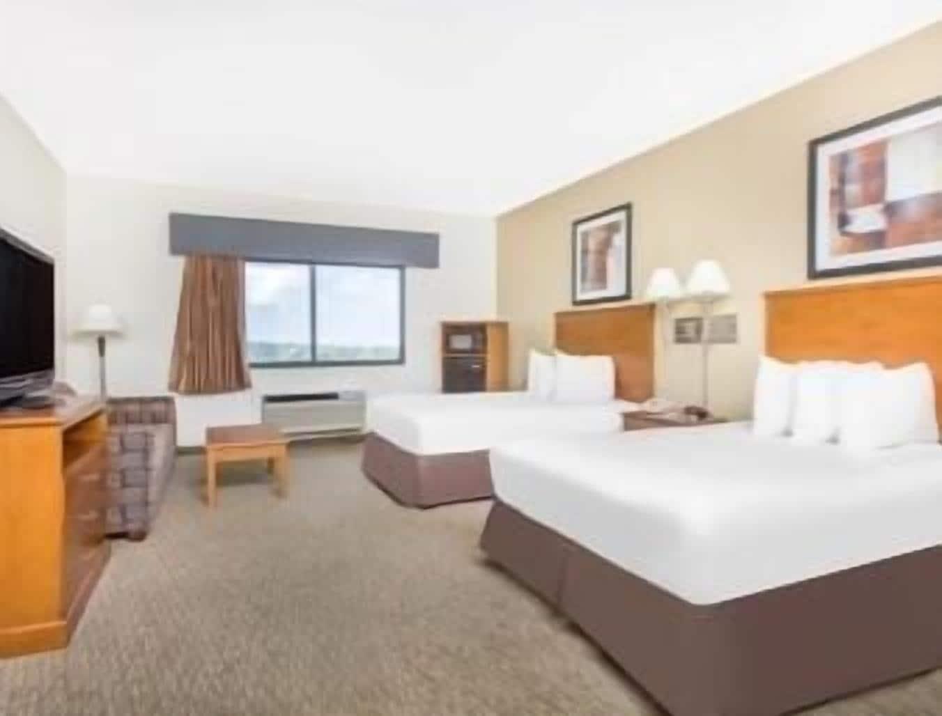 Days Inn By Wyndham Phenix City Near Fort Moore Extérieur photo